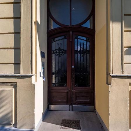 Апартаменти Lite 1Br Near Metro & Center By Hm Відень Екстер'єр фото